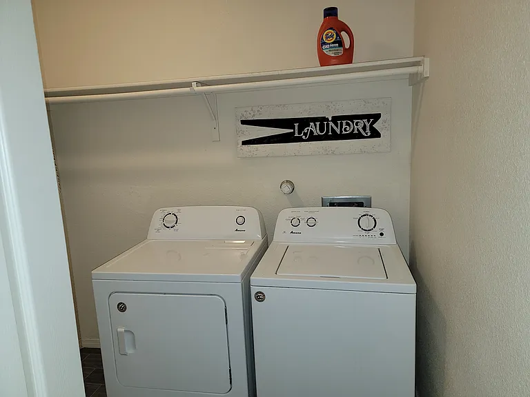 Artesia Apartments — Photo 9