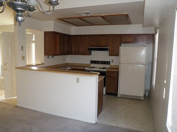 3rd image of 9415 N 59th Ave