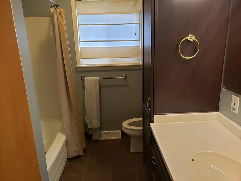 705 W Montclair St — Photo 17