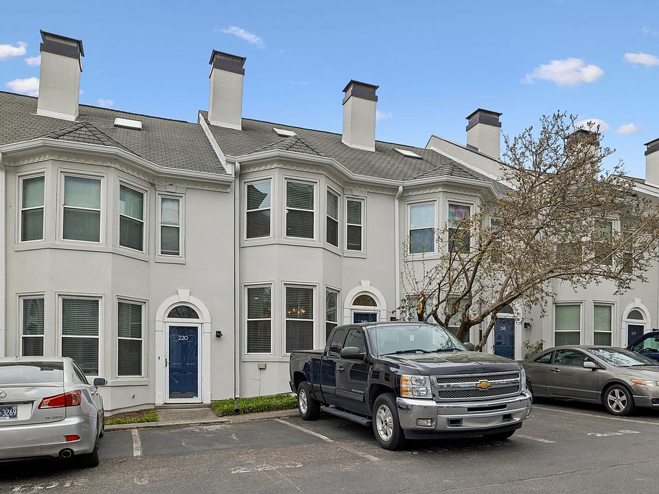 1st image of 219 Fairmont Ct