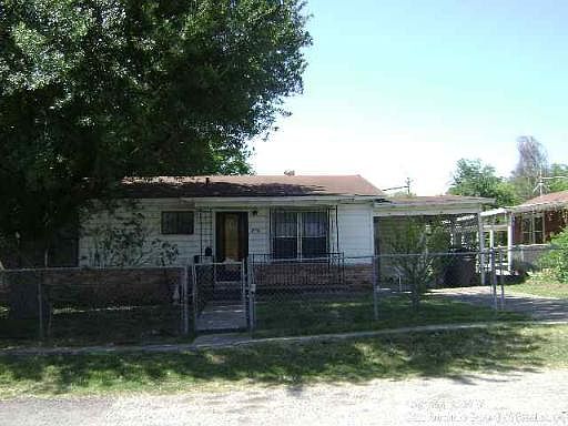 2nd image of 2718 W LAUREL ST