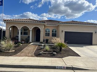 2132 Buckingham Ave, Clovis, CA