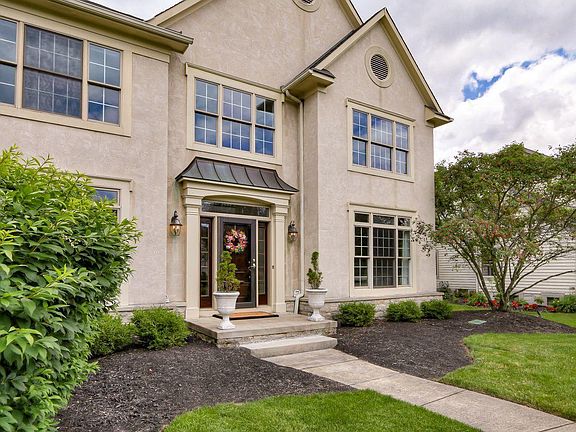 5th image of 6233 Balmoral Dr