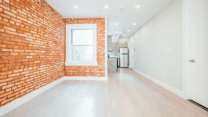 Rented by Nooklyn NYC LLC | media 10