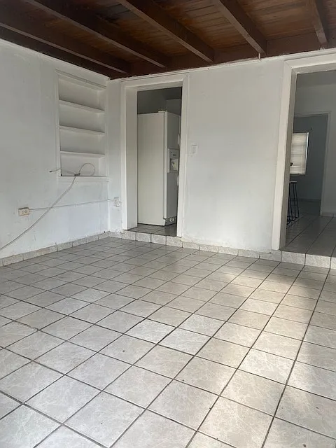 3 bed, 1500 sqft, $3,000 — Photo 4