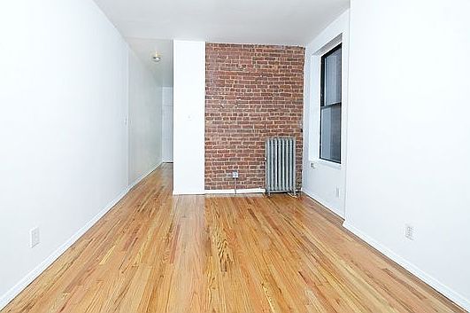 1st image of 549 W 144th St #32