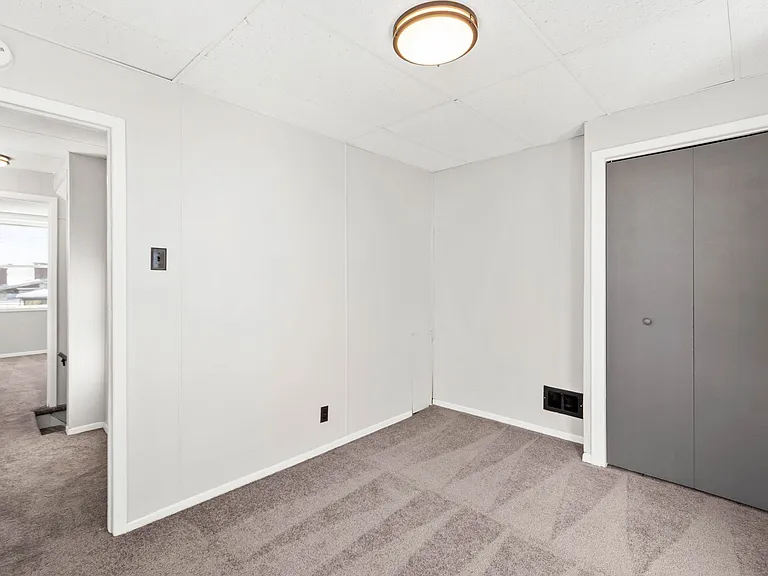 Realty Avenue Townhomes — Photo 15