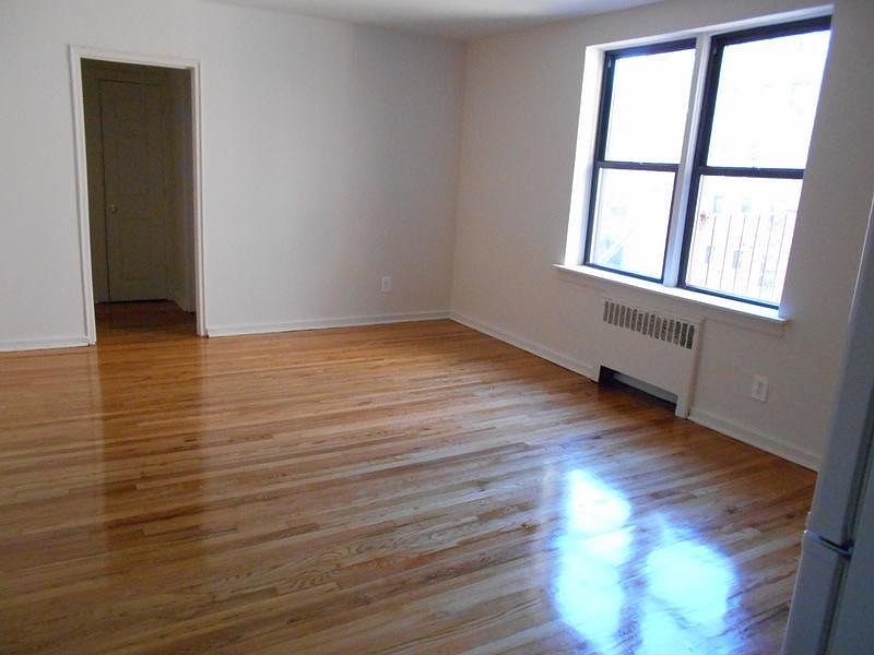 1st image of 8840 179th St