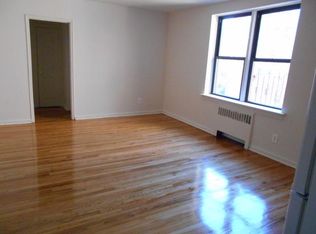 8840 179th St, Jamaica, NY 11432