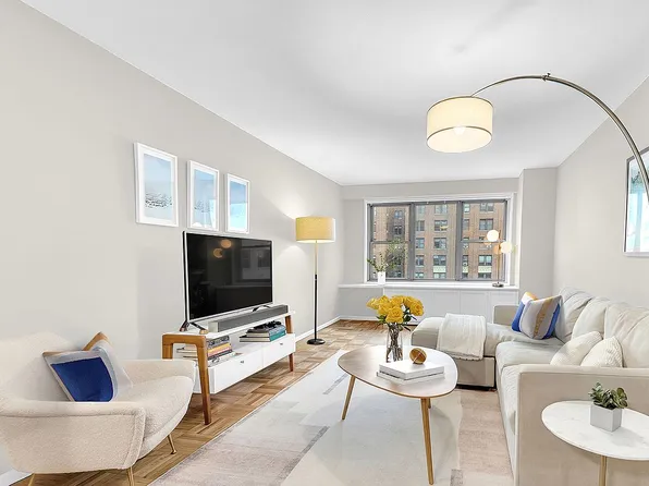 15 W 72nd St APT 5T, Manhattan, NY 10023