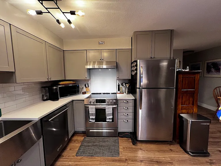 1243 Gaylord St #503 — Photo 6