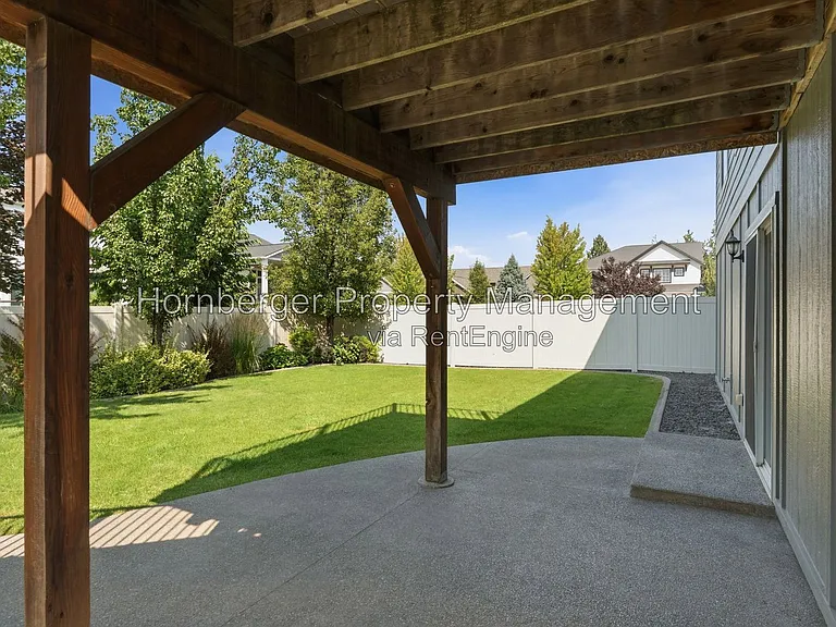 17415 E Shamrock Ct — Photo 32