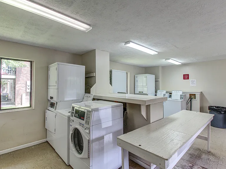 Rogersville Villas — Photo 27