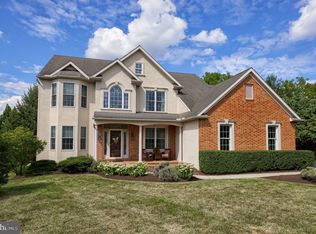 391 Ecker Dr, Lititz, PA 17543