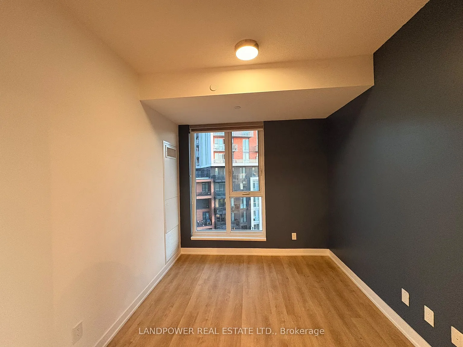 3 bed, $3,300 — Photo 4