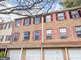 103 Chaucer Rd, Mount Laurel, NJ 08054