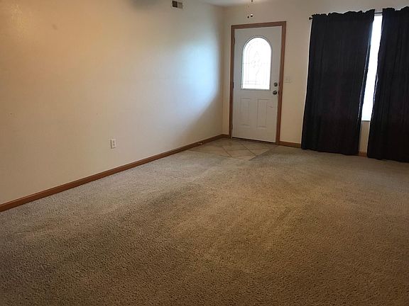 4th image of 2049 Wexford Green Way
