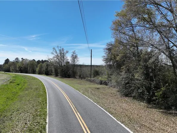 3777 Collins Loop, Odum, GA 31555