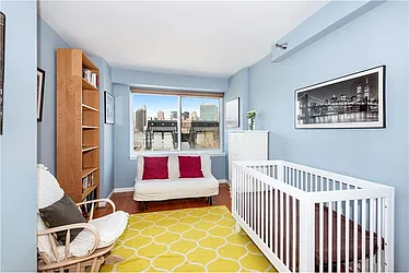 Sold by I Stay NY LLC