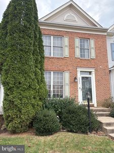 8831 Howland Pl, Bristow, VA, 20136