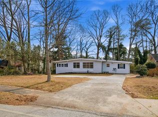 1507 Snapfinger Rd, Decatur, GA 30032