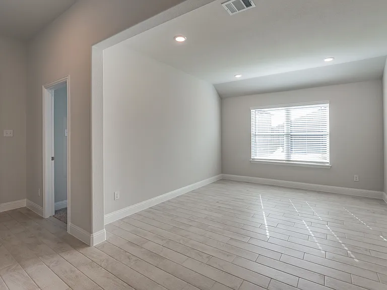 2902 Italia Ter — Photo 12