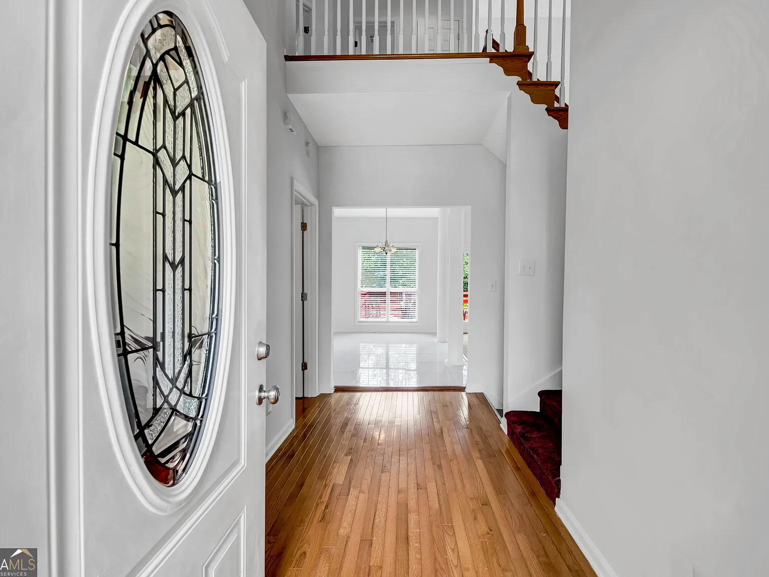 3 bed, 2.5 bath, 2123 sqft, $2,400 — Photo 4