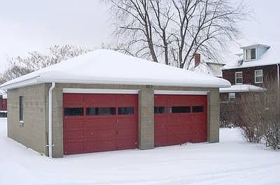 3rd image of 217 Fountain Ave