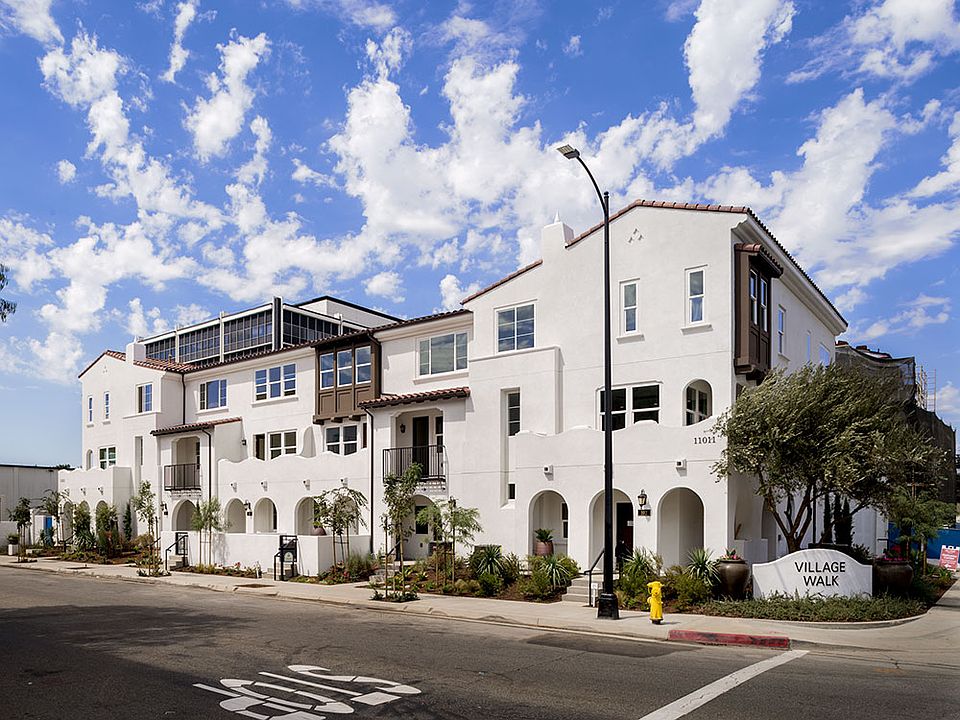 1st image of 11011 La Reina Avenue #101