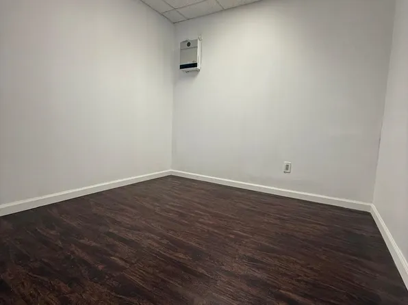 553 Ocean Avenue image 20 of 27