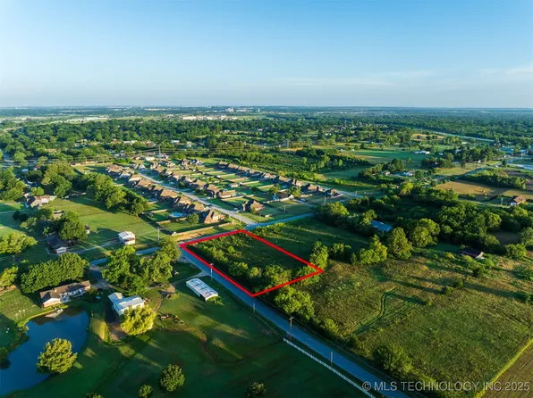 3 S 241st East Ave, Broken Arrow, OK 74014