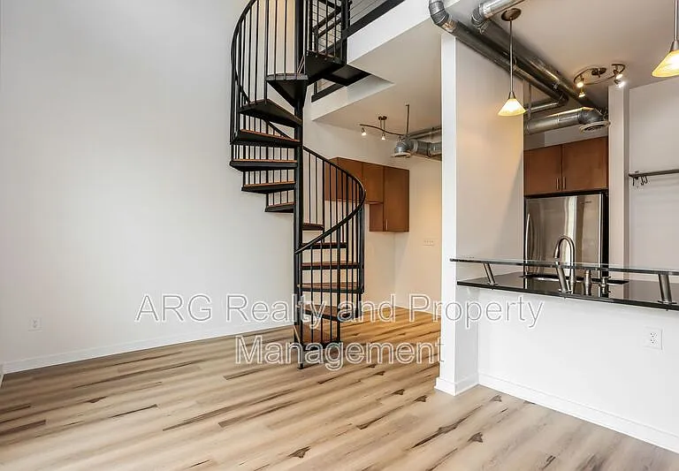 265 18th St NW #2432 — Photo 1