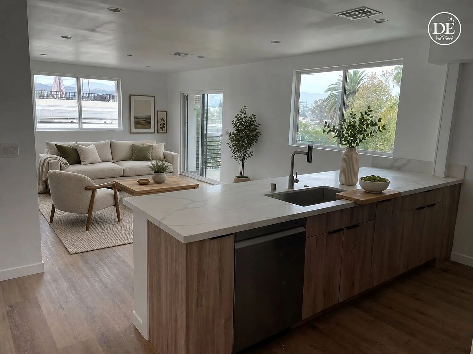 Brand New 4 Bed 3 Bath Townhomes with Garage Parking! — Photo 2