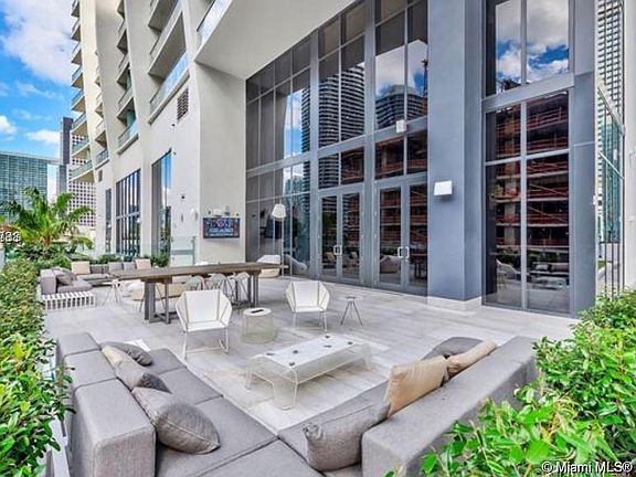 4th image of 1010 Brickell Ave Unit 2809