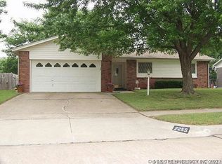 2255 S 118th East Ave, Tulsa, OK 74129