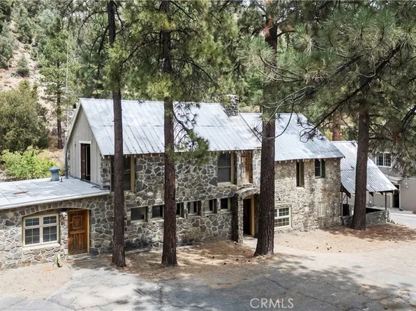 1576 State Highway 2, Wrightwood, CA 92397