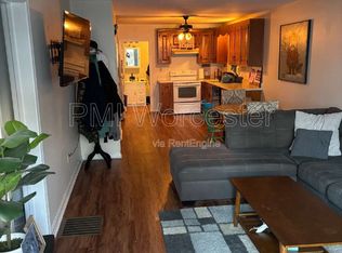 174 Ingleside Ave #B, Worcester, MA 01604