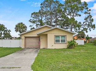 305 Cambridge Ave NE, Palm Bay, FL 32907