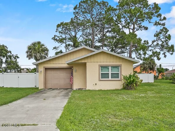 305 Cambridge Ave NE, Palm Bay, FL 32907