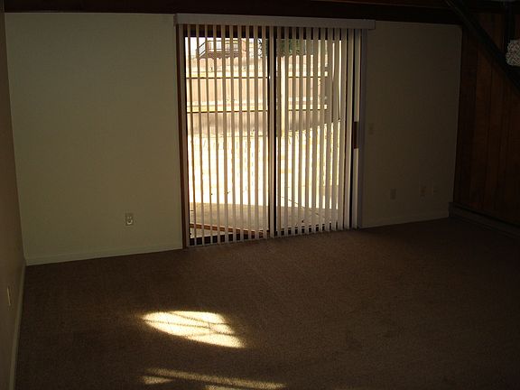 Livingroom to walk out patio