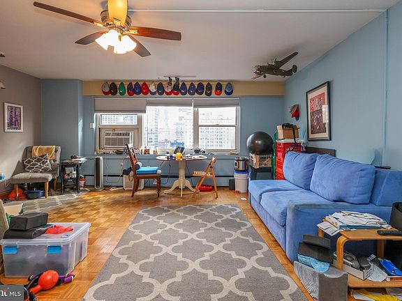 2nd image of 118 S 21st St APT 1211