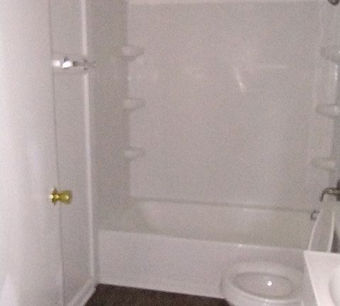 4th image of 413 S Queen St #6