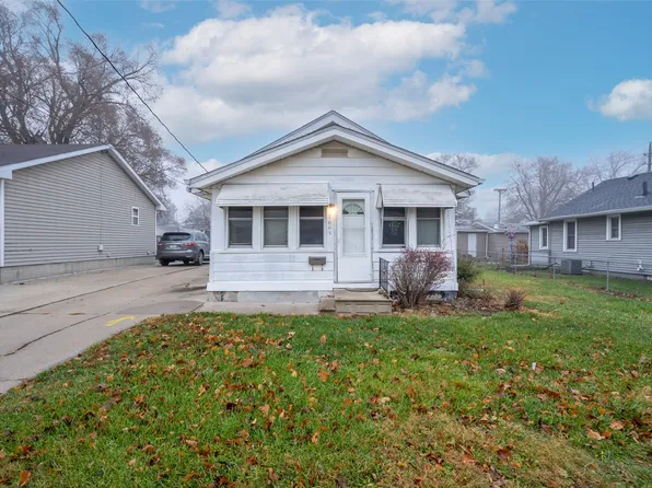 1603 Searle St, Des Moines, IA 50317