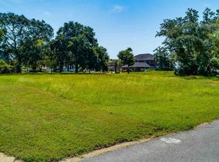 3730 Ceylon Dr, Gulf Breeze, FL 32563