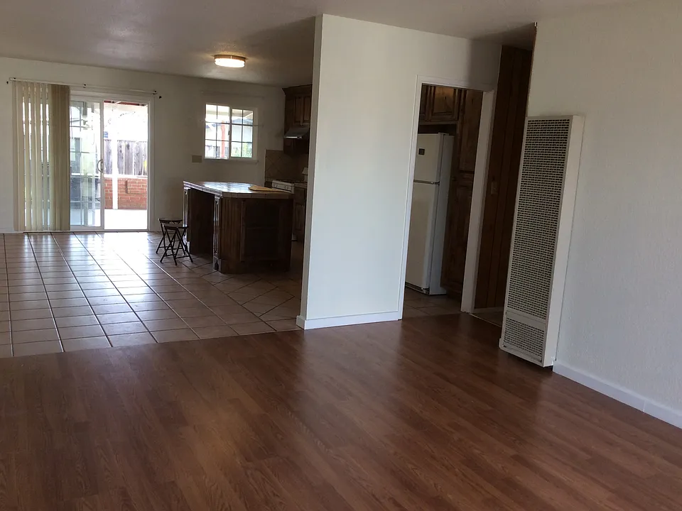 526 Calaveras Dr