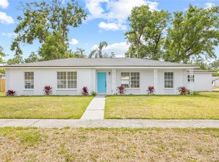2901 Forestwood Dr, Seffner, FL 33584