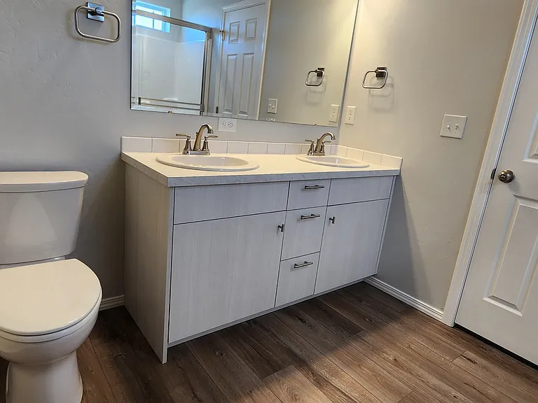409 Hildago Way — Photo 10