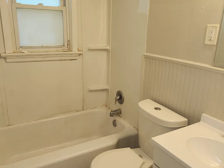 6122 Jackson Ave — Photo 12