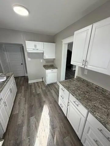 5 bed, 1774 sqft, $1,510 — Photo 4