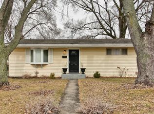 480 W James Way, Cary, IL 60013